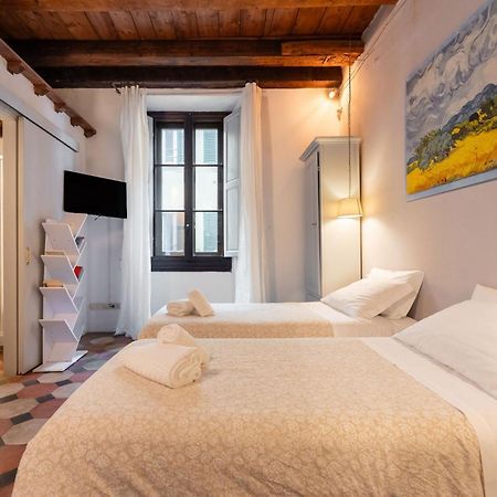 F1 - Santa Croce One Bedroom Apartment For Couples Florence Ngoại thất bức ảnh